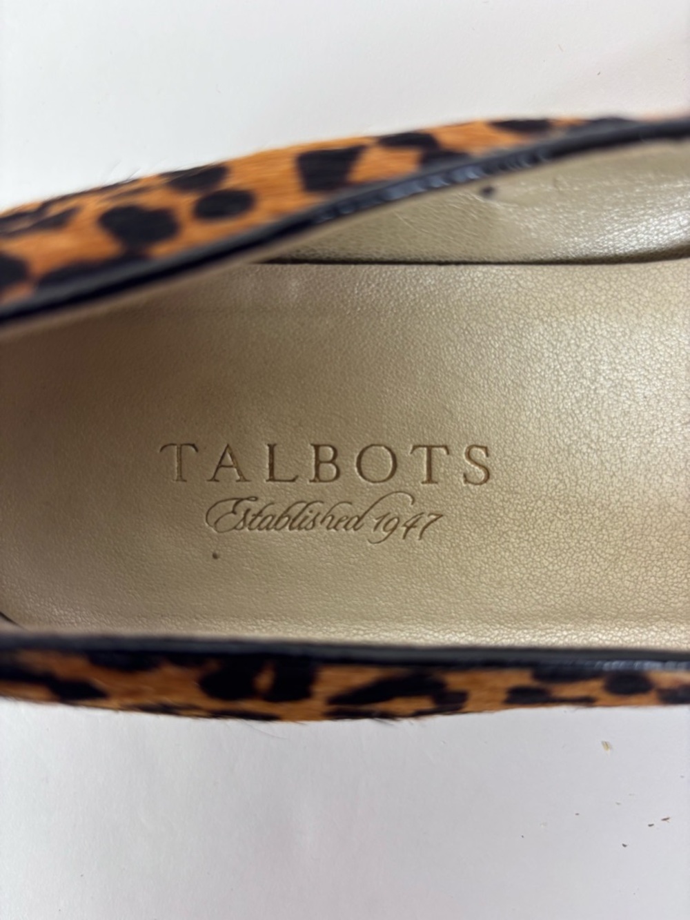 Talbots Leopard Print Calf Hair Flats Pointed Toe Dressy Shoe Brown Black Sz 8.5 - Picture 12 of 16